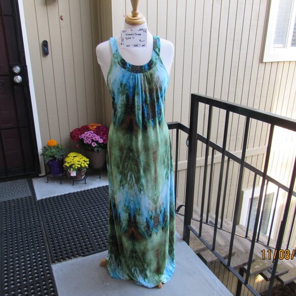 #427  NEW WOMAN'S LONG BLUE/GREEN SUMMER DRESS BY DOTS  (SIZE 16) - Picture 1 of 3
